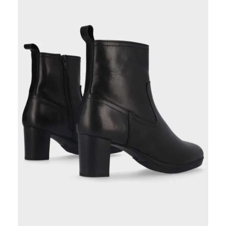 botines_de_mujer_javier_l_4.webp Botines de mujer Javier Larrainza JL953-11