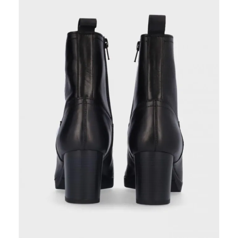 botines_de_mujer_javier_l_5.webp Botines de mujer Javier Larrainza JL953-11