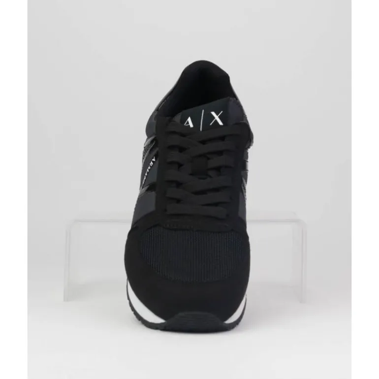 deportivas_de_mujer_arman_2-2.webp Deportivas de mujer Armani Exchange XDX031-XCC62-00002